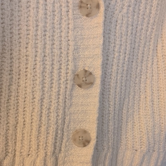 American Eagle Cardigan with Tortoise Buttons - Picture 3 of 3